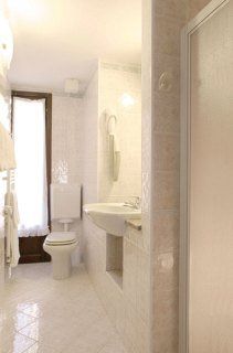 Hotel Moderno إريس المظهر الخارجي الصورة
